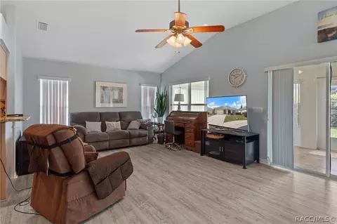Living - 3676 E Ibis Cove Ct, Hernando, FL 34442 photo 2 of 3