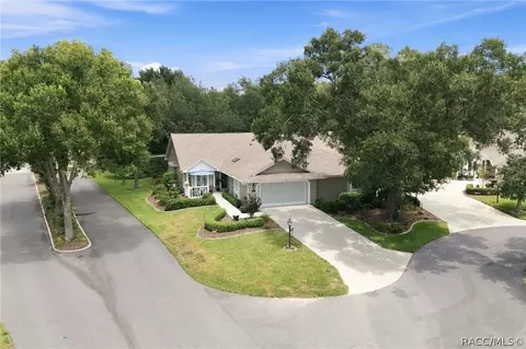 6079 W Fairhaven Ct, Crystal River, FL 34429