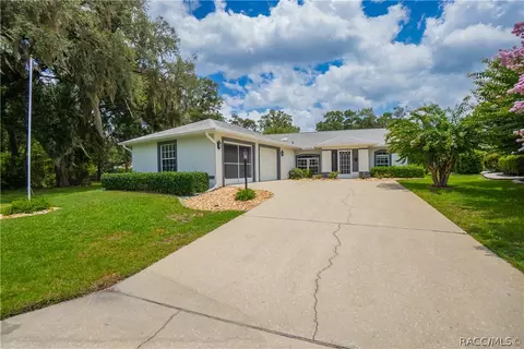 3048 E Balmoral Ct, Hernando, FL 34442 photo 2