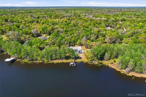 View/Area - 8810 E Hampton Point Rd, Inverness, FL 34450 photo 5 of 6