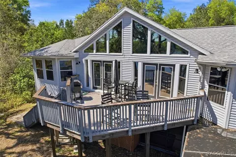 Exterior - 8810 E Hampton Point Rd, Inverness, FL 34450 photo 12 of 12