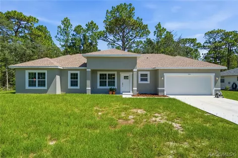 2451 W Menores Dr, Citrus Springs, FL 34434