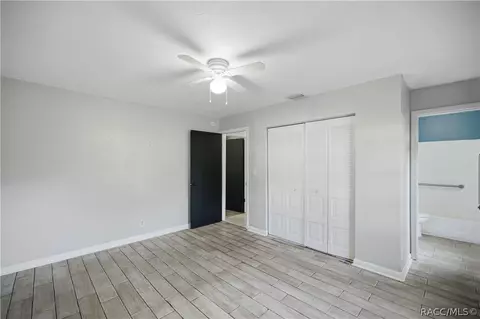 Bedroom - 2351 NE 40th St, Ocala, FL 34479 photo 5 of 9