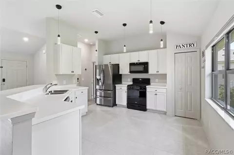 Kitchen - 3200 N Canterbury Lake Dr, Hernando, FL 34442 photo 1 of 5