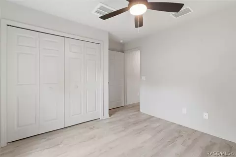 Bedroom - 3200 N Canterbury Lake Dr, Hernando, FL 34442 photo 4 of 6
