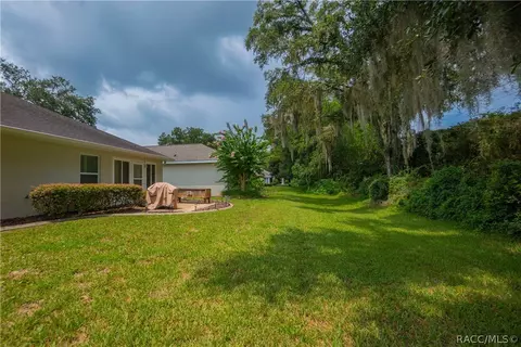 Exterior - 6293 W Glynborne Loop, Crystal River, FL 34429 photo 7 of 8