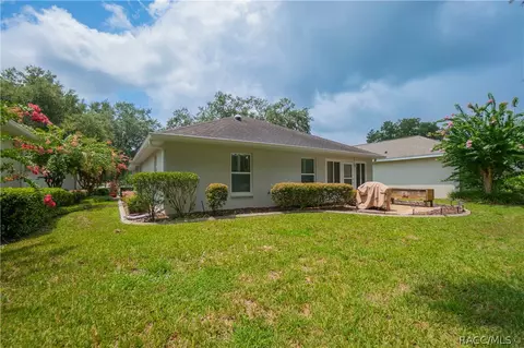 Exterior - 6293 W Glynborne Loop, Crystal River, FL 34429 photo 6 of 8