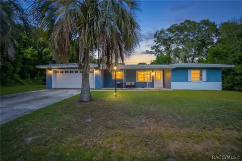 6095 E Wingate St, Inverness, FL 34452