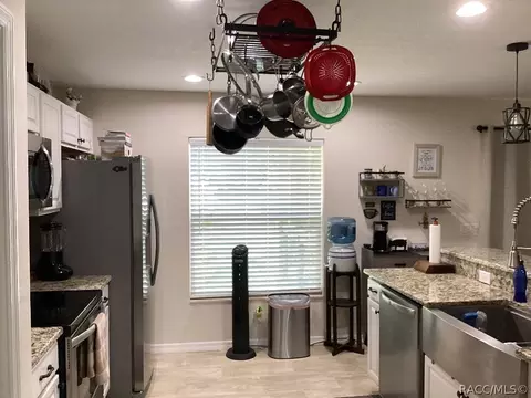 Kitchen - 6580 N Sourgum Ter, Hernando, FL 34442 photo 2 of 3