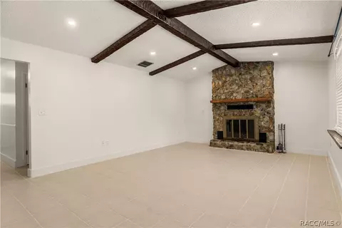 Living - 4841 E Marsh Lake Dr, Hernando, FL 34442 photo 2 of 4