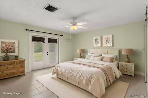 Bedroom - 4841 E Marsh Lake Dr, Hernando, FL 34442 photo 2 of 7
