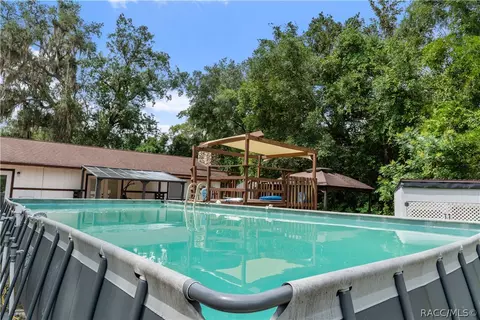 Exterior - 4841 E Marsh Lake Dr, Hernando, FL 34442 photo 2 of 4