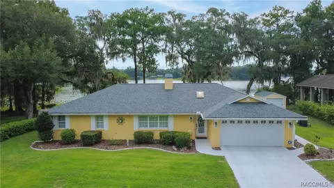 5225 S Covewood Ter, Floral City, FL 34436