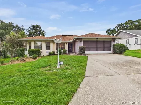 451 W Sugarberry Ln, Beverly Hills, FL 34465