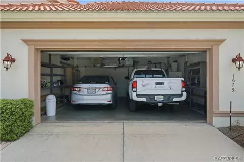 Exterior - 1675 N Shadowview Path, Hernando, FL 34442 photo 11 of 11