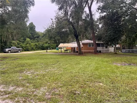 Exterior - 4511 E Bahia Ln, Hernando, FL 34442 photo 8 of 18