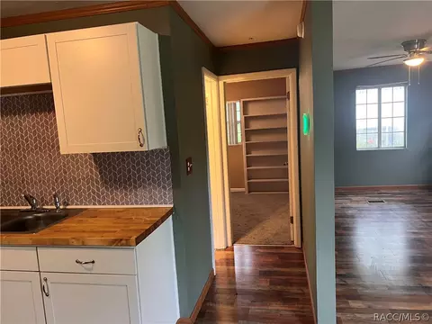 Entry Way - 4511 E Bahia Ln, Hernando, FL 34442 photo 2 of 2