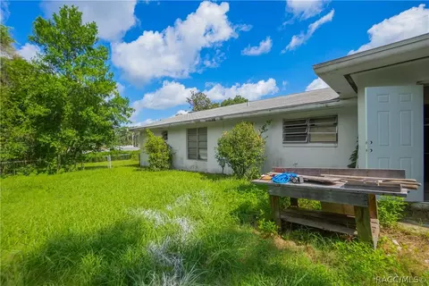 Exterior - 4770 E Dartmouth Ln, Hernando, FL 34442 photo 3 of 9