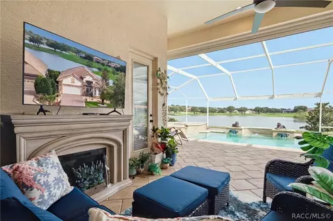 Exterior - 1426 W Crossview Way, Hernando, FL 34442 photo 3 of 17