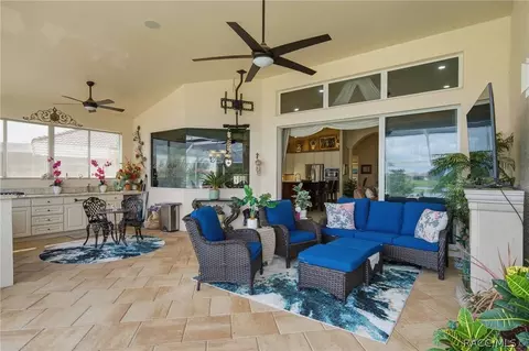 Exterior - 1426 W Crossview Way, Hernando, FL 34442 photo 4 of 17
