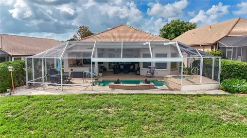 Exterior - 1426 W Crossview Way, Hernando, FL 34442 photo 14 of 17