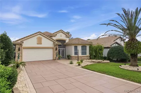 Exterior - 1426 W Crossview Way, Hernando, FL 34442 photo 12 of 17