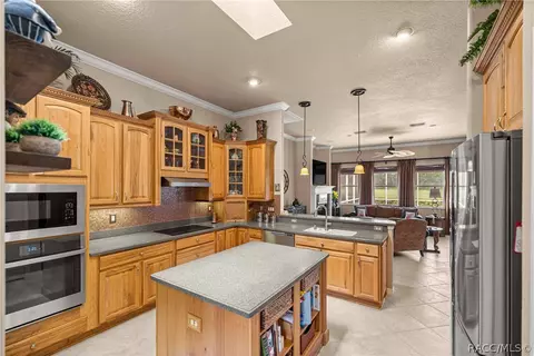 Kitchen - 1611 N Dimaggio Path, Hernando, FL 34442 photo 9 of 9