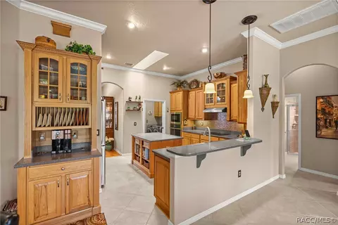 Kitchen - 1611 N Dimaggio Path, Hernando, FL 34442 photo 7 of 9