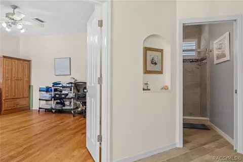 Entry Way - 496 W Mickey Mantle Path, Hernando, FL 34442 photo 4 of 5