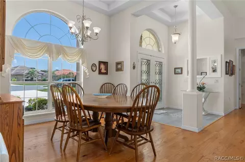 Dining - 496 W Mickey Mantle Path, Hernando, FL 34442 photo 2 of 5