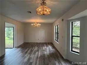 Living - 558 E Jenkins Ct, Hernando, FL 34442 photo 1 of 3
