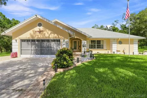 6 Dusty Miller Ct, Homosassa, FL 34446