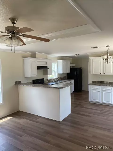 544 Main Rd, Interlachen, FL 32148 photo 5