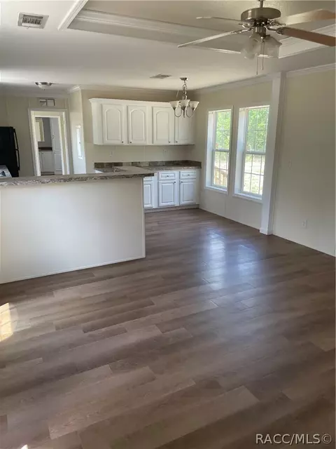 544 Main Rd, Interlachen, FL 32148 photo 7