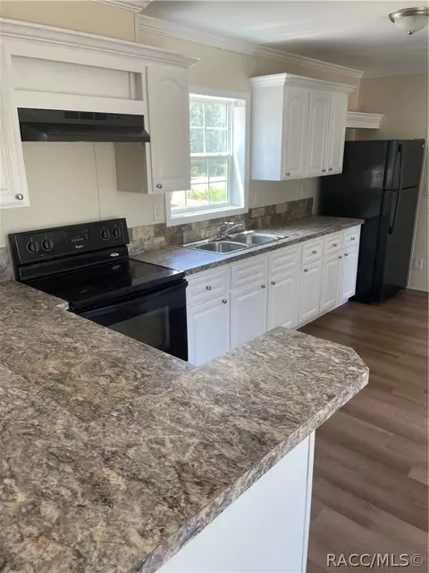 544 Main Rd, Interlachen, FL 32148 photo 6