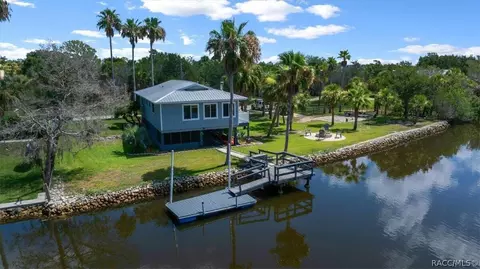 12046 W Gulf Breeze Ct, Crystal River, FL 34429