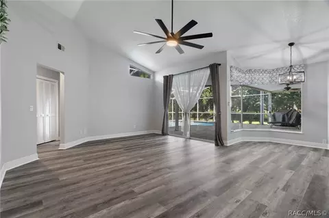 Living - 270 N Grandview Ave, Hernando, FL 34442 photo 4 of 5