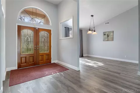 Entry Way - 270 N Grandview Ave, Hernando, FL 34442 photo 2 of 6