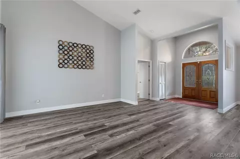 Entry Way - 270 N Grandview Ave, Hernando, FL 34442 photo 4 of 6