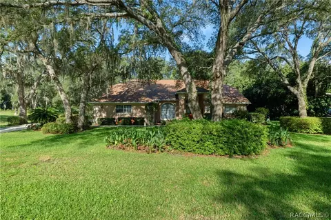 Exterior - 270 N Grandview Ave, Hernando, FL 34442 photo 2 of 12