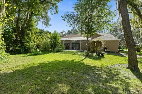 Exterior - 270 N Grandview Ave, Hernando, FL 34442 photo 9 of 12
