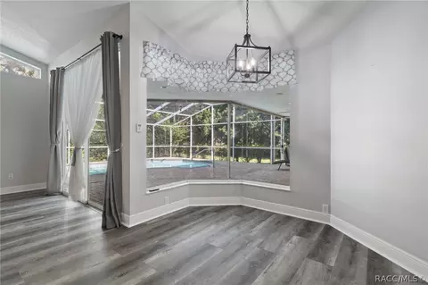 Dining - 270 N Grandview Ave, Hernando, FL 34442 photo 1 of 1