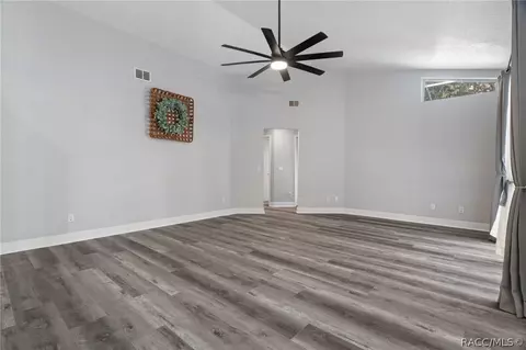 Living - 270 N Grandview Ave, Hernando, FL 34442 photo 3 of 5