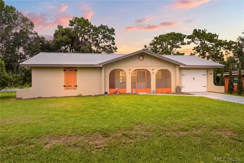 708 Nola St, Inverness, FL 34452