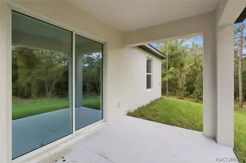 Exterior - 1895 E Monopoly Loop, Inverness, FL 34453 photo 2 of 3