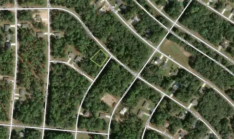 2130 W Andromedae Dr, Citrus Springs, FL 34434