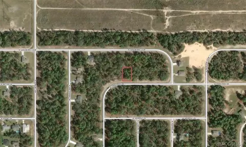 3607 W Parkview Dr, Citrus Springs, FL 34433