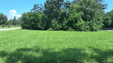 704 Randolph Ave, Inverness, FL 34453