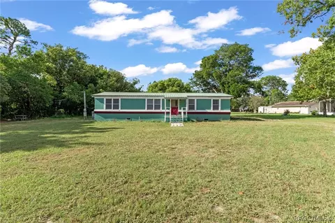 7180 W Matador Ln, Homosassa, FL 34446