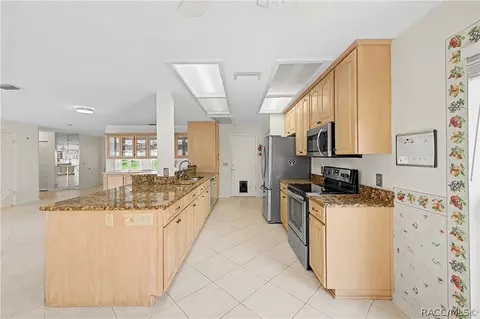 Kitchen - 2376 Bent Pine Ct, Spring Hill, FL 34606 photo 3 of 7